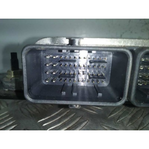 Recambio de centralita motor uce para renault scenic ii authentique referencia OEM IAM 8200611648 8200509516 