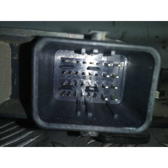 Recambio de centralita motor uce para renault scenic ii authentique referencia OEM IAM 8200611648 8200509516 