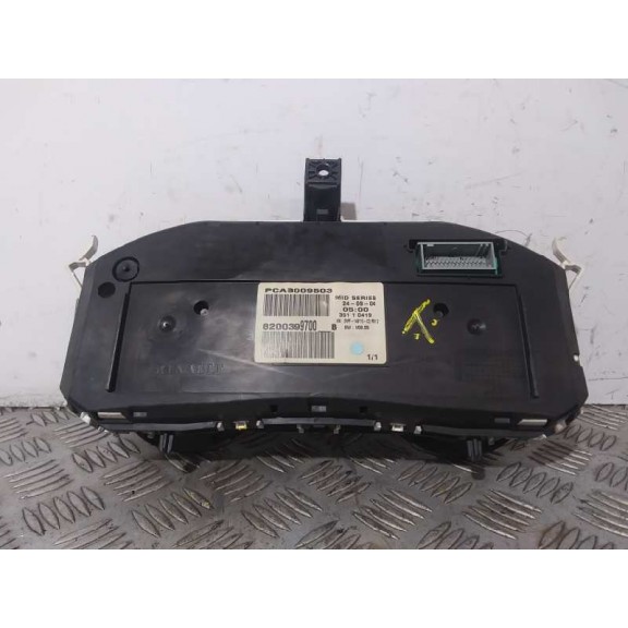 Recambio de cuadro instrumentos para renault megane ii berlina 3p confort authentique referencia OEM IAM 8200399700  FUNCIONA