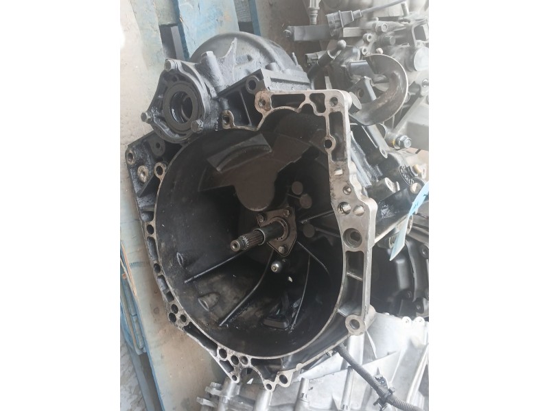 Recambio de despiece caja cambios para citroën c3 tonic referencia OEM IAM 20ET47  