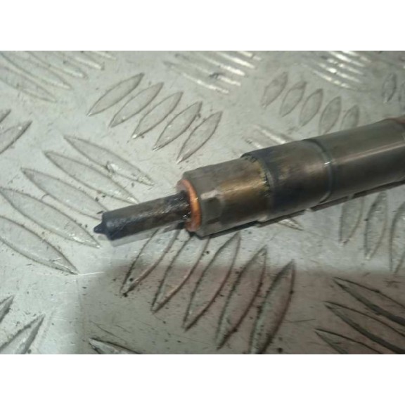 Recambio de inyector para volkswagen polo (6c1) 1.4 tdi referencia OEM IAM 0445110475 04L130277E 