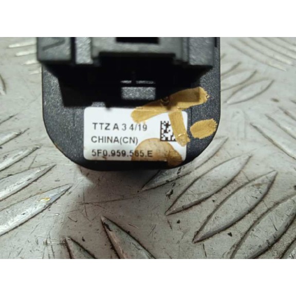 Recambio de mando retrovisor para seat leon (5f1) style visio edition referencia OEM IAM 5F0959565E ABATIBLES 