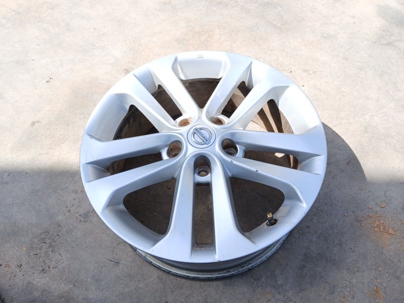 Recambio de llanta para nissan juke (f15) 1.5 dci referencia OEM IAM N457011 x1 17 pulgadas