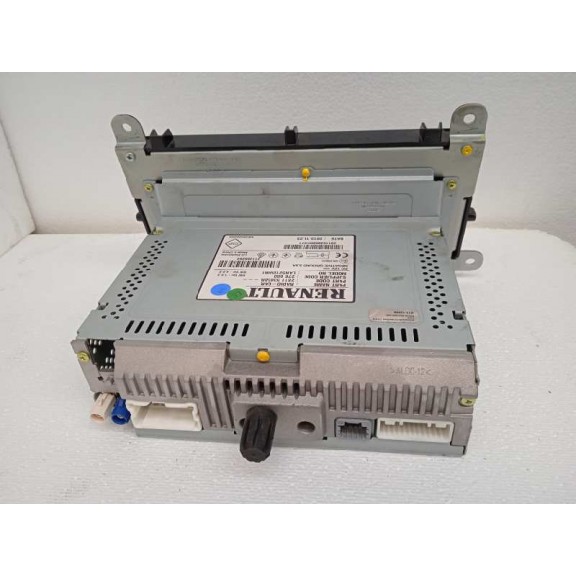 Recambio de sistema audio / radio cd para renault clio iv technofeel referencia OEM IAM 281153868R  