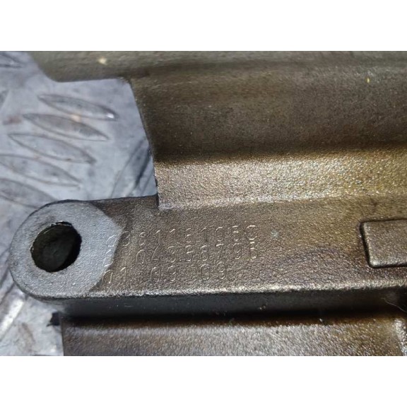 Recambio de bomba aceite para seat leon (1p1) 2.0 tdi referencia OEM IAM 038115105C  