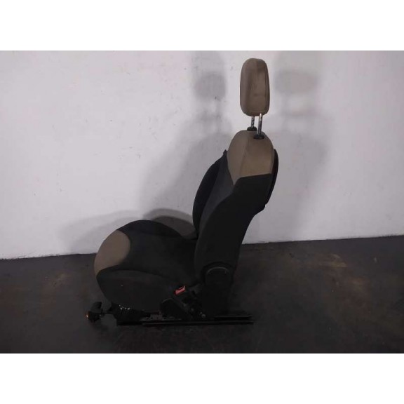 Recambio de asiento delantero derecho para fiat 500 l (330) basic referencia OEM IAM   