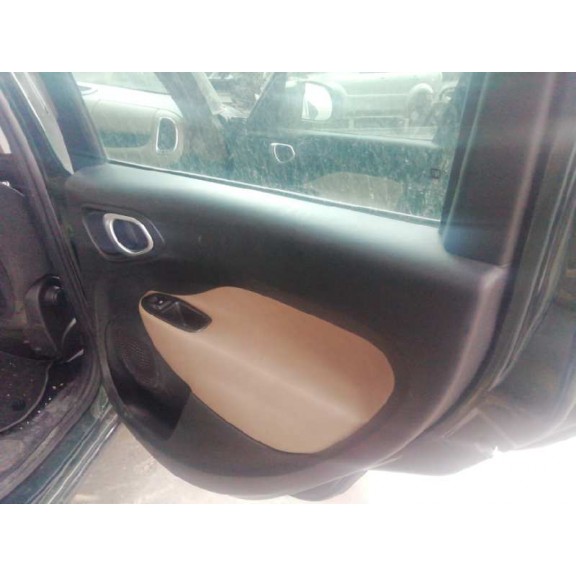 Recambio de guarnecido puerta trasera derecha para fiat 500 l (330) basic referencia OEM IAM 2298768  