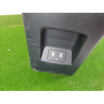 Recambio de apoyabrazos central para hyundai tucson 1.6 hybrid 4x4 referencia OEM IAM 84690N7101NNB  