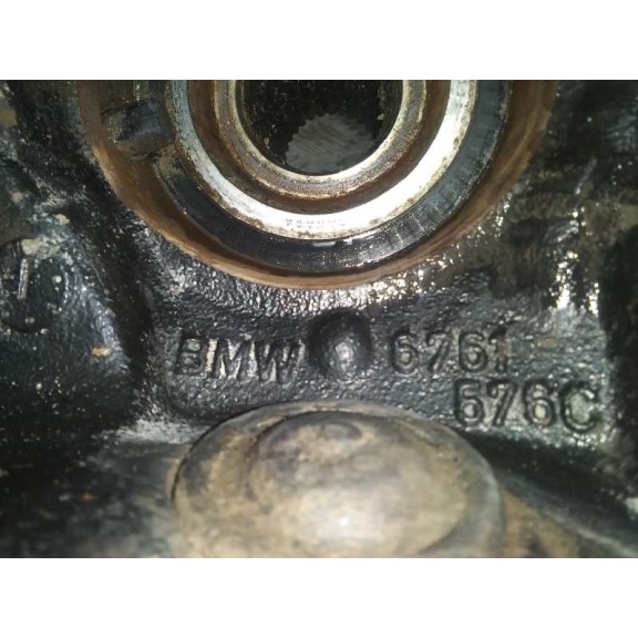 Recambio de mangueta delantera derecha para bmw x5 (e53) 3.0d referencia OEM IAM 6761576  