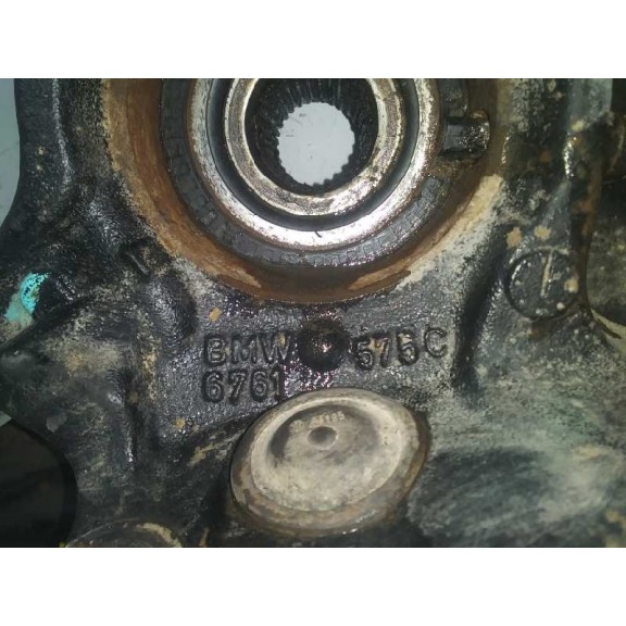 Recambio de mangueta delantera izquierda para bmw x5 (e53) 3.0d referencia OEM IAM 6761575  