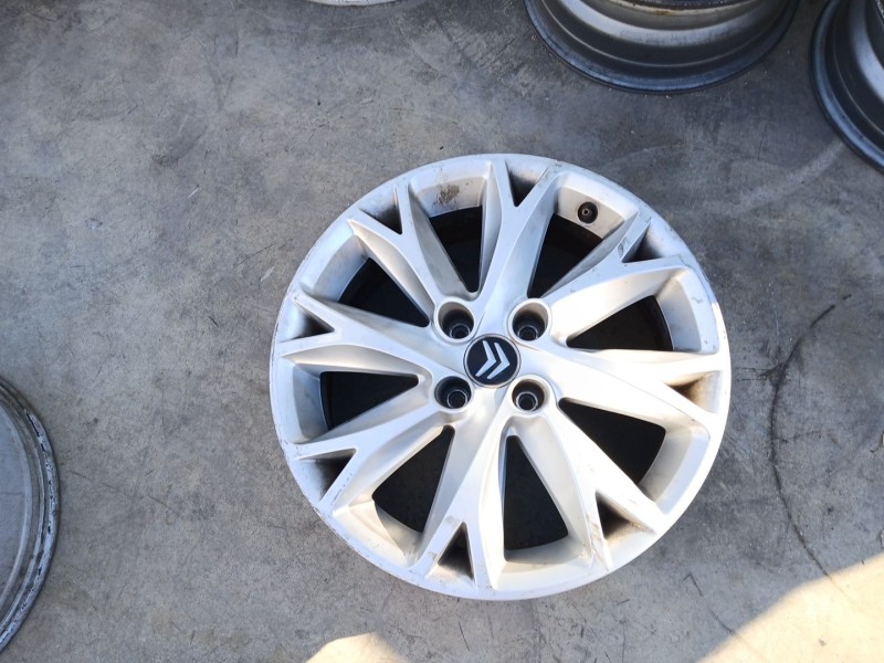 Recambio de llanta para citroën c4 coupé (la_) 1.6 vti 120 referencia OEM IAM 9684260580  