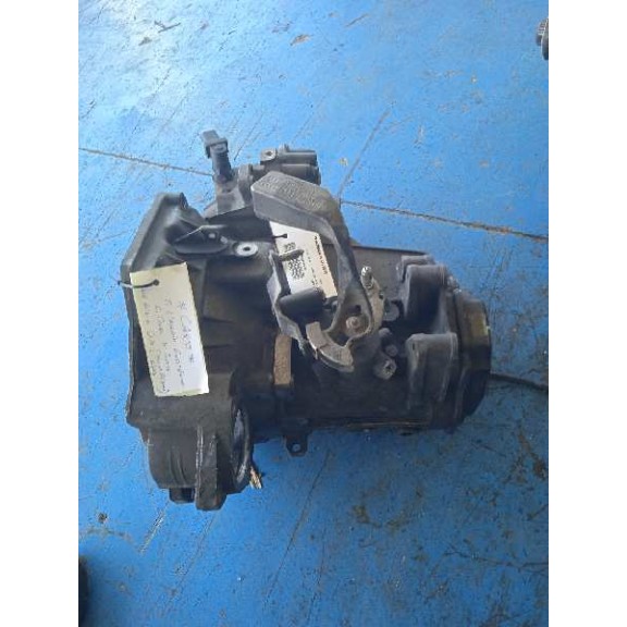 Recambio de caja casco para seat leon (1m1) sport referencia OEM IAM 0000000100052377 CASCO 