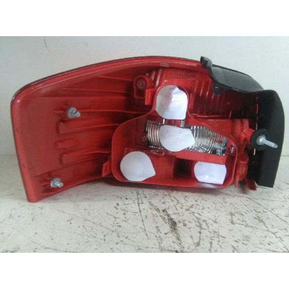 Recambio de piloto trasero derecho para audi a3 (8p) referencia OEM IAM 8P0945096 NUEVO 3P 1ª FASE