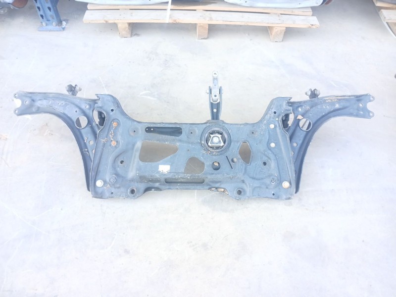 Recambio de puente delantero para seat leon (5f1) xcellence plus referencia OEM IAM 5Q0411303R  