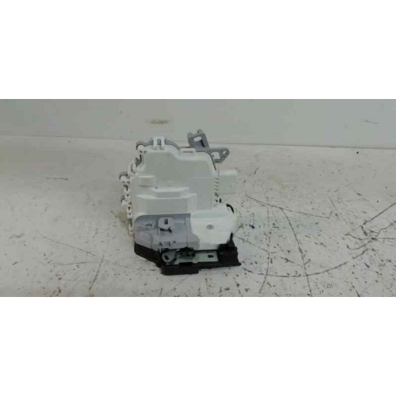 Recambio de cerradura puerta trasera derecha para audi a3 (8v) referencia OEM IAM 8K0839016F NUEVO 6 PINES 8K0839016C