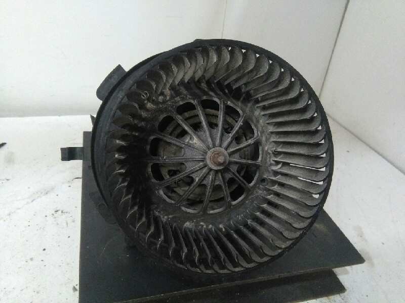 Recambio de motor calefaccion para opel zafira b enjoy plus referencia OEM IAM 13214734  BEHR D8087