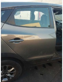 Recambio de puerta trasera derecha para hyundai ix35 sle 2wd referencia OEM IAM 770042Y000  770042Y000