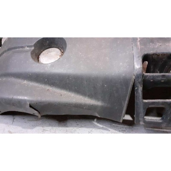 Recambio de paragolpes delantero para ssangyong actyon 200 xdi referencia OEM IAM 7871131000 RAJADO, VER FOTOS 