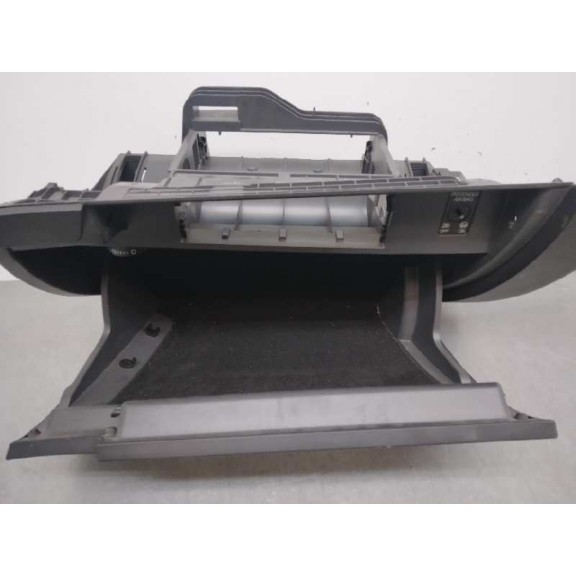 Recambio de guantera para skoda superb (3v3) ambition referencia OEM IAM 020032115  