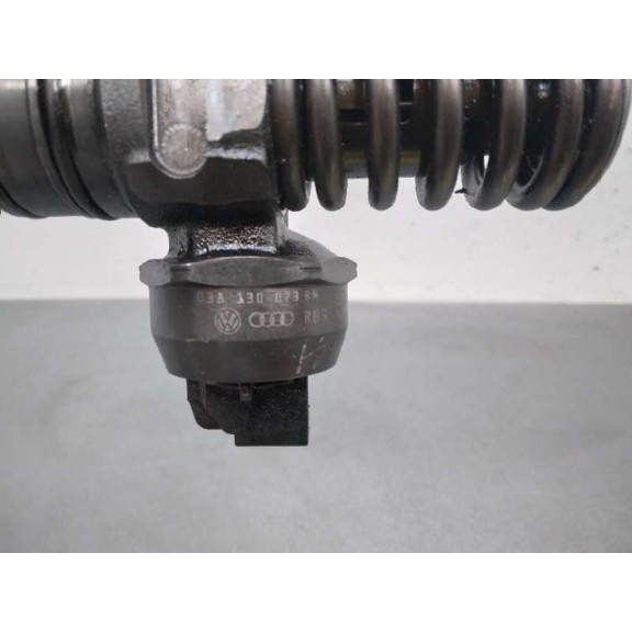 Recambio de inyector para seat ibiza (6j5) 1.9 tdi referencia OEM IAM 038130073BN  