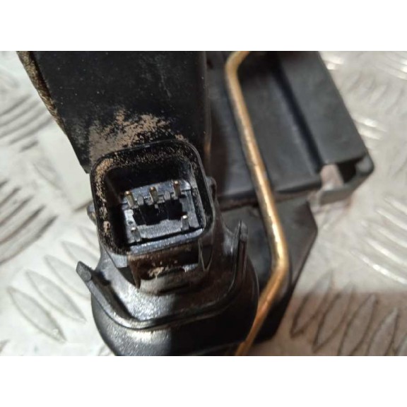 Recambio de cerradura puerta trasera derecha para ssangyong rodius 2.7 turbodiesel cat referencia OEM IAM   5 PINS