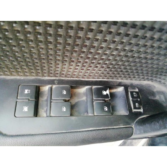 Recambio de mando elevalunas delantero izquierdo para chevrolet captiva 2.2 vcdi lt 2wd referencia OEM IAM   