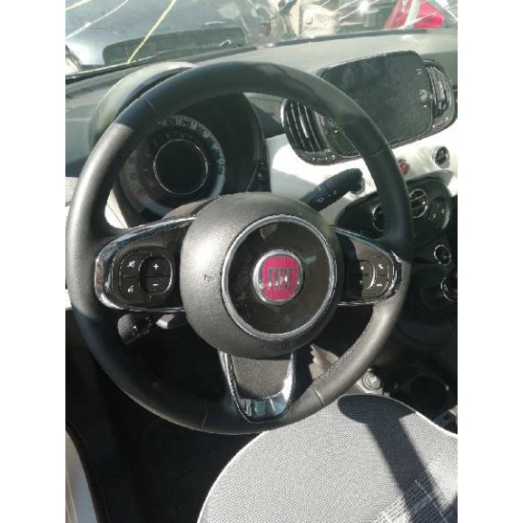 Recambio de volante para fiat 500 lounge referencia OEM IAM  SIN AIRBAG 