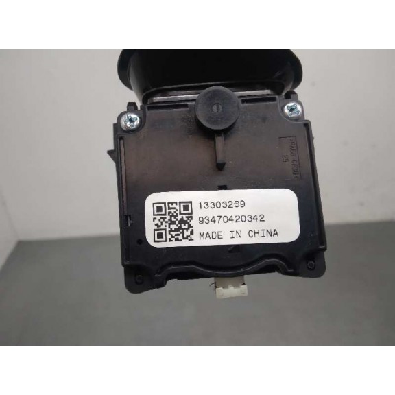 Recambio de mando luces para opel insignia berlina cosmo referencia OEM IAM 13303269  