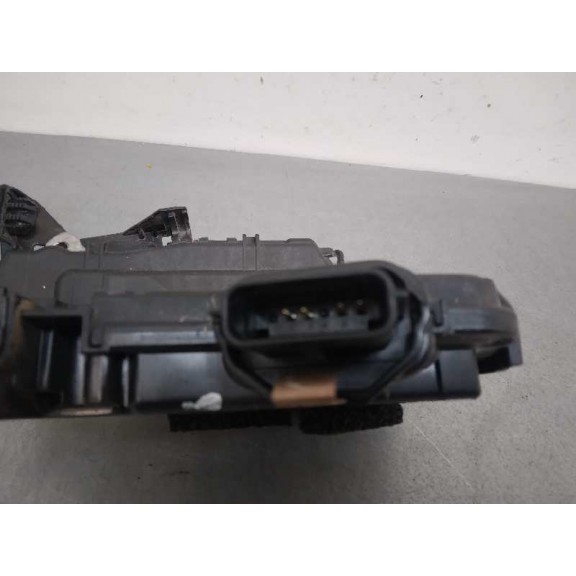 Recambio de cerradura puerta delantera derecha para renault captur zen referencia OEM IAM 805022764R 4 PINES 