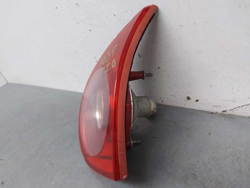 Recambio de piloto trasero derecho interior para volkswagen golf v berlina (1k1) gti referencia OEM IAM 1K6945094G 1K6945094E 