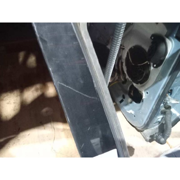 Recambio de puerta delantera derecha para peugeot 607 (s1) básico referencia OEM IAM  AZUL 4 PUERTAS