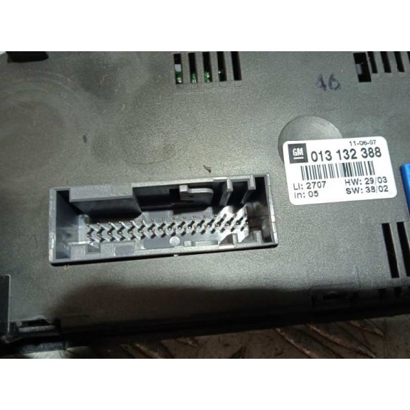 Recambio de mando climatizador para opel meriva cosmo referencia OEM IAM 13132388  