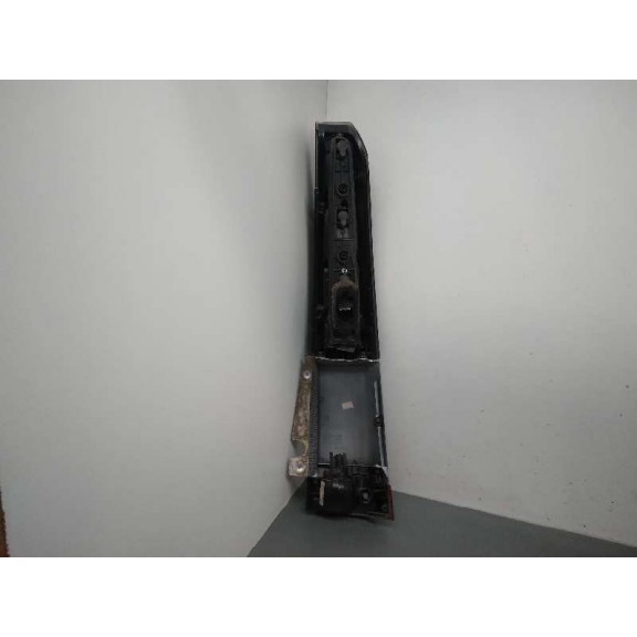 Recambio de piloto trasero izquierdo para opel meriva cosmo referencia OEM IAM 13130027 13196002 13196005