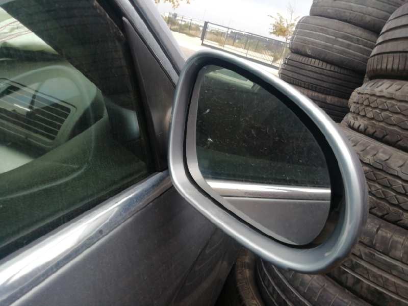 Recambio de retrovisor derecho para volkswagen passat berlina (3c2) advance referencia OEM IAM  INTERMITENTE ROTO 6 CABLES