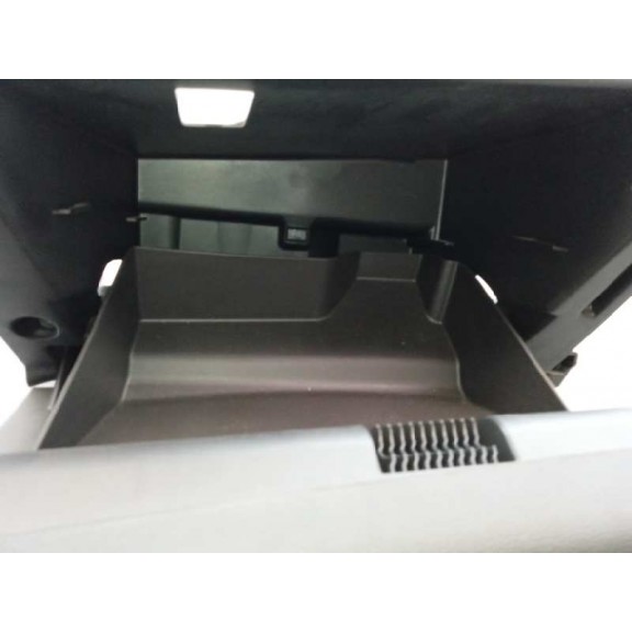 Recambio de guantera para opel astra j lim. selective referencia OEM IAM  SOPORTE ROTO 