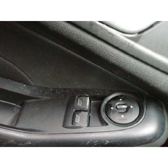 Recambio de mando elevalunas delantero izquierdo para ford fiesta (ccn) trend referencia OEM IAM C1BT14A132AA 2 TECLAS 