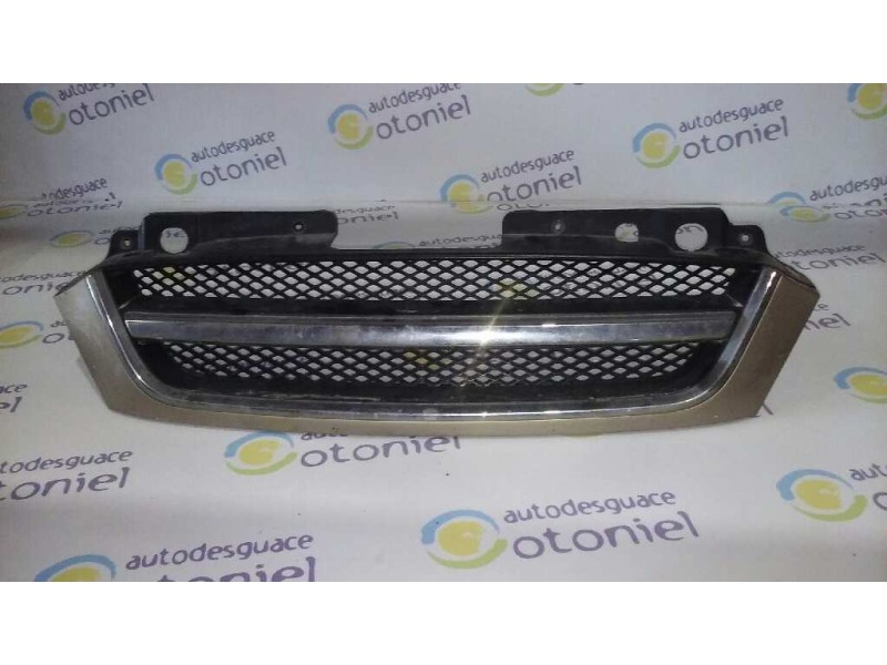 Recambio de rejilla delantera para daewoo tacuma se referencia OEM IAM 96399717  