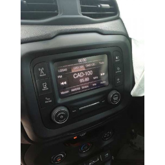 Recambio de sistema audio / radio cd para jeep renegade sport 4x2 referencia OEM IAM 07356911470 MULTIFUNCION 