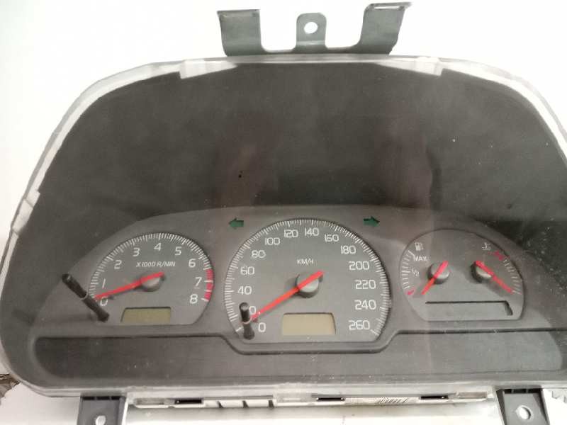 Recambio de cuadro instrumentos para volvo v40 familiar 1.6 referencia OEM IAM 30889708B 00W21D1 SW30887756A