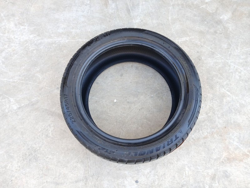 Recambio de neumatico para fiat tipo station wagon (356_, 357_) 1.6 d (356wxg1b) referencia OEM IAM 225-45-17 94Y x1 TRIANGLE 20