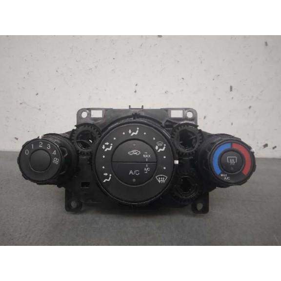 Recambio de mando calefaccion / aire acondicionado para ford fiesta (ccn) black edition referencia OEM IAM 8A6118549  