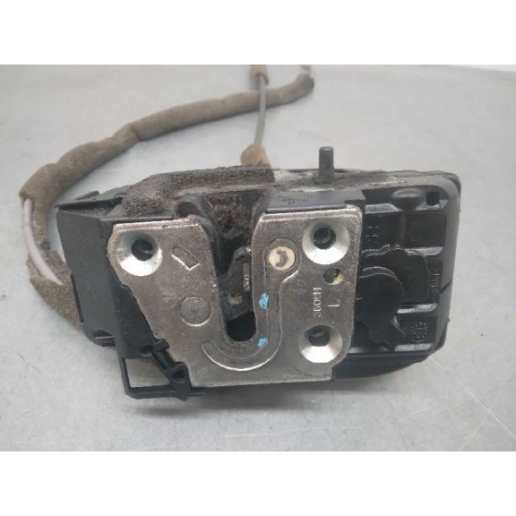 Recambio de cerradura puerta trasera izquierda para nissan qashqai (j10) acenta referencia OEM IAM P32LRLC 82501JD90C 3 PINS