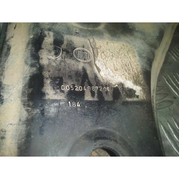 Recambio de brazo suspension inferior delantero izquierdo para peugeot bipper referencia OEM IAM 005200498720E  