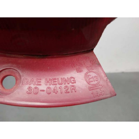 Recambio de piloto trasero derecho para chevrolet matiz s referencia OEM IAM 300412R  