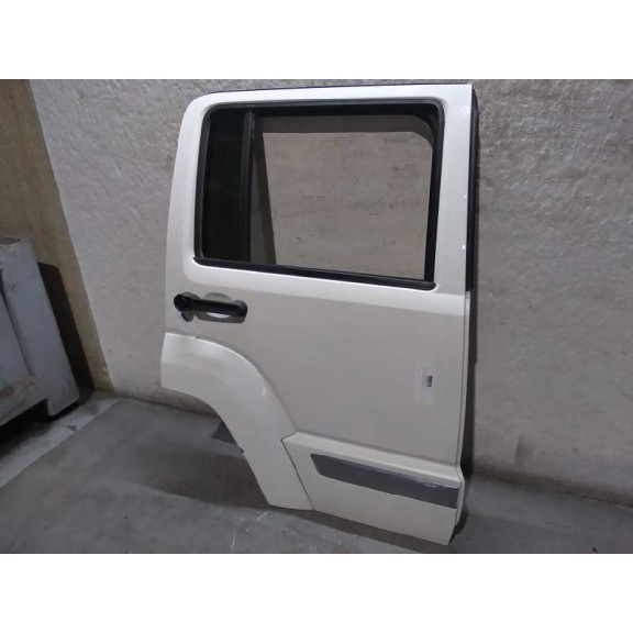 Recambio de puerta trasera derecha para jeep cherokee limited referencia OEM IAM   