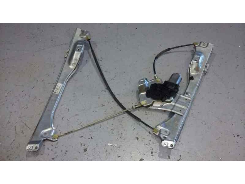 Recambio de elevalunas delantero derecho para renault clio iii emotion referencia OEM IAM 8200291147C 5P 2 PINS