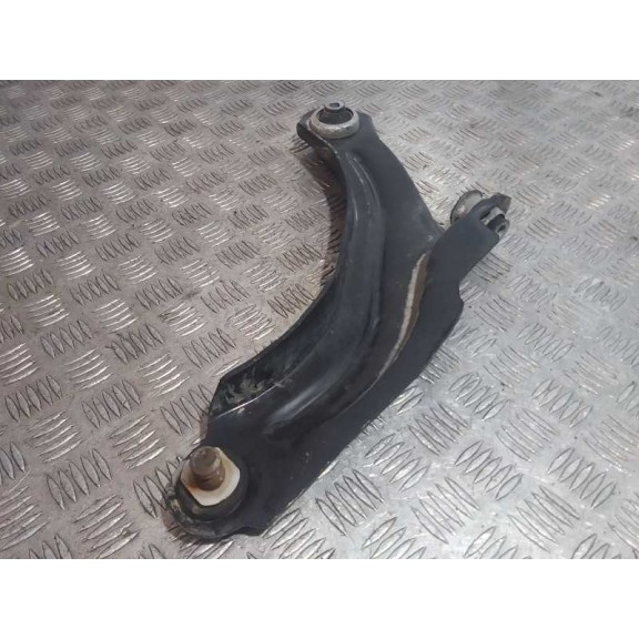 Recambio de brazo suspension inferior delantero derecho para renault clio iv limited referencia OEM IAM   