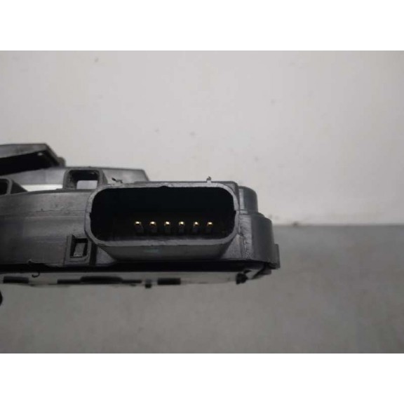 Recambio de cerradura puerta delantera derecha para hyundai ix35 sle 2wd referencia OEM IAM 813202Y000 6 PINES 