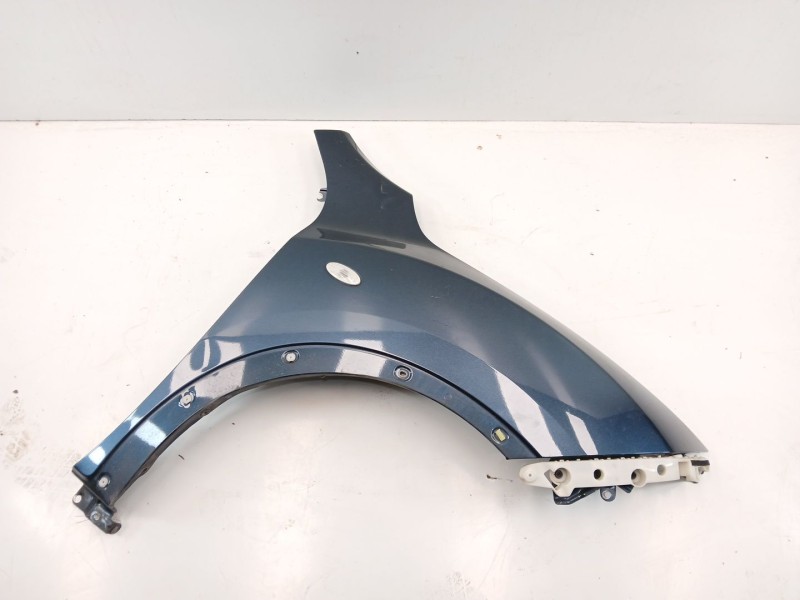 Recambio de aleta delantera derecha para nissan juke (f15) 1.6 referencia OEM IAM F31001KKMA  