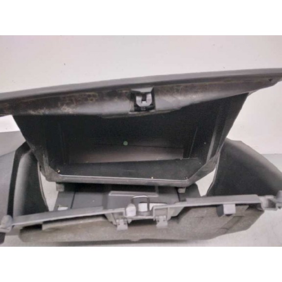 Recambio de guantera para fiat qubo (300) dynamic referencia OEM IAM   